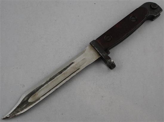 A Third Reich second pattern Luftwaffe officers dagger & bayonet